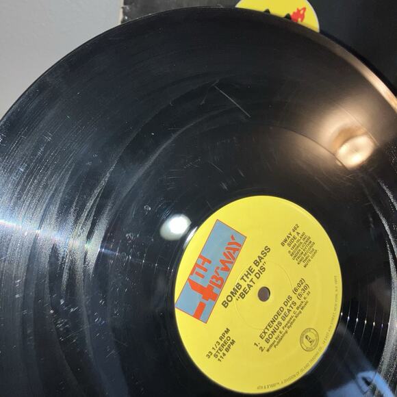 Vinyl Record Bomb The Bass Beat Dis Single 1989 BWAY 462 Scratched But Works - Picture 7 of 16